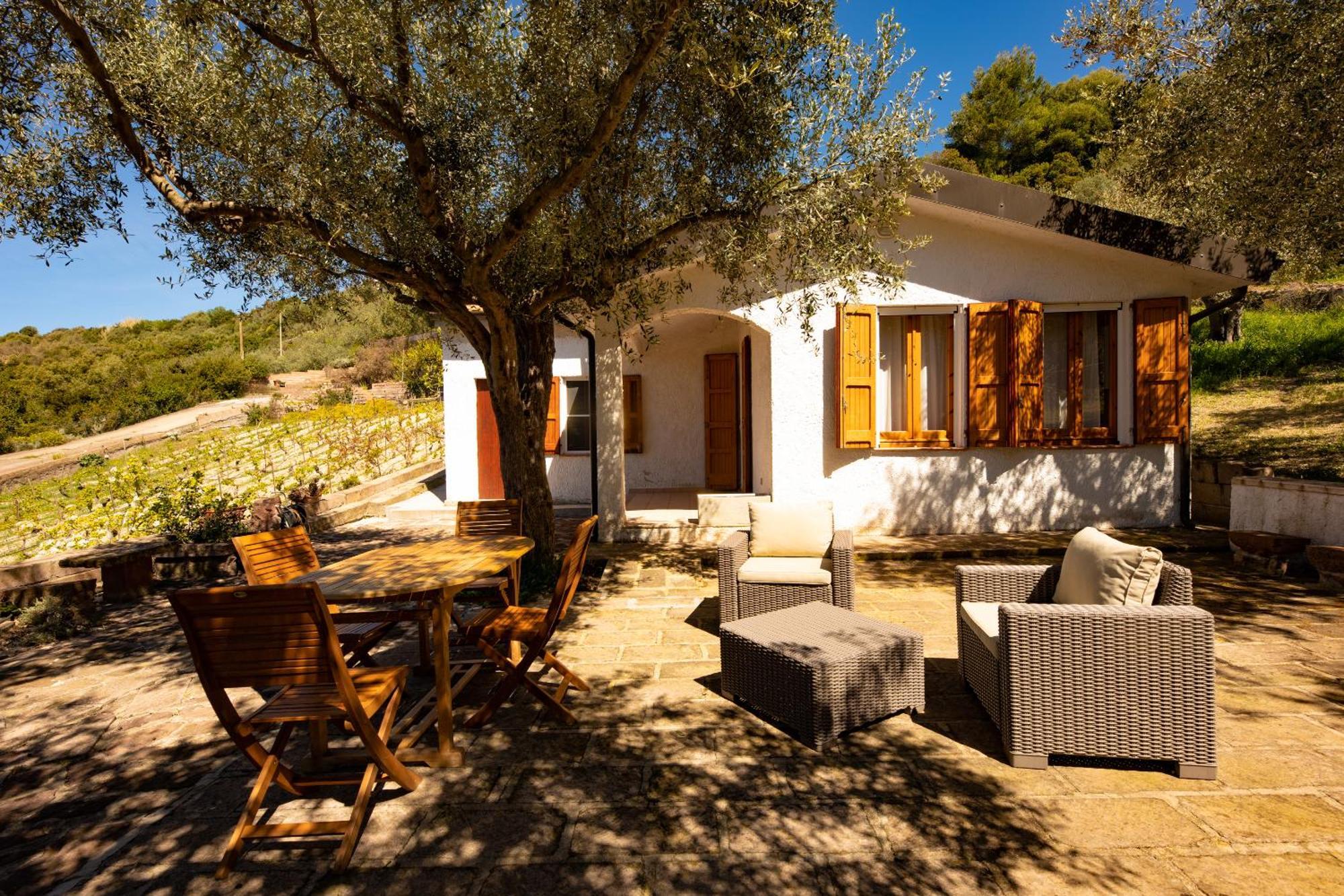Welcomely - Badde Nuraghe Dimora Vista Mare Con Parcheggio Privato Magomadas ภายนอก รูปภาพ